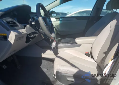 2015 Hyundai Sonata Se from USA, damaged, VIN 5NPE24AF5FH028091